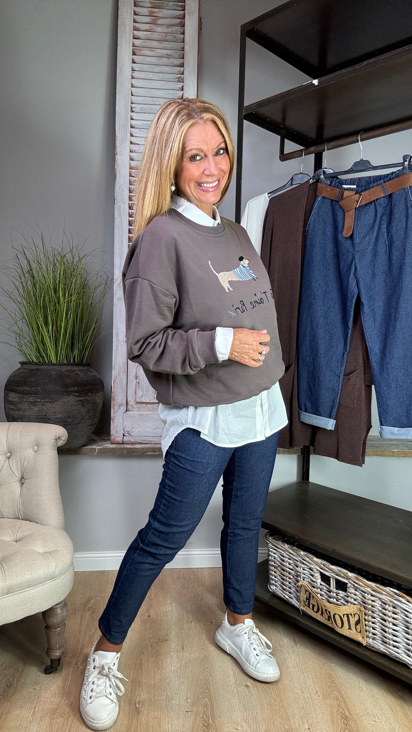 Jeans mit Gürtel
