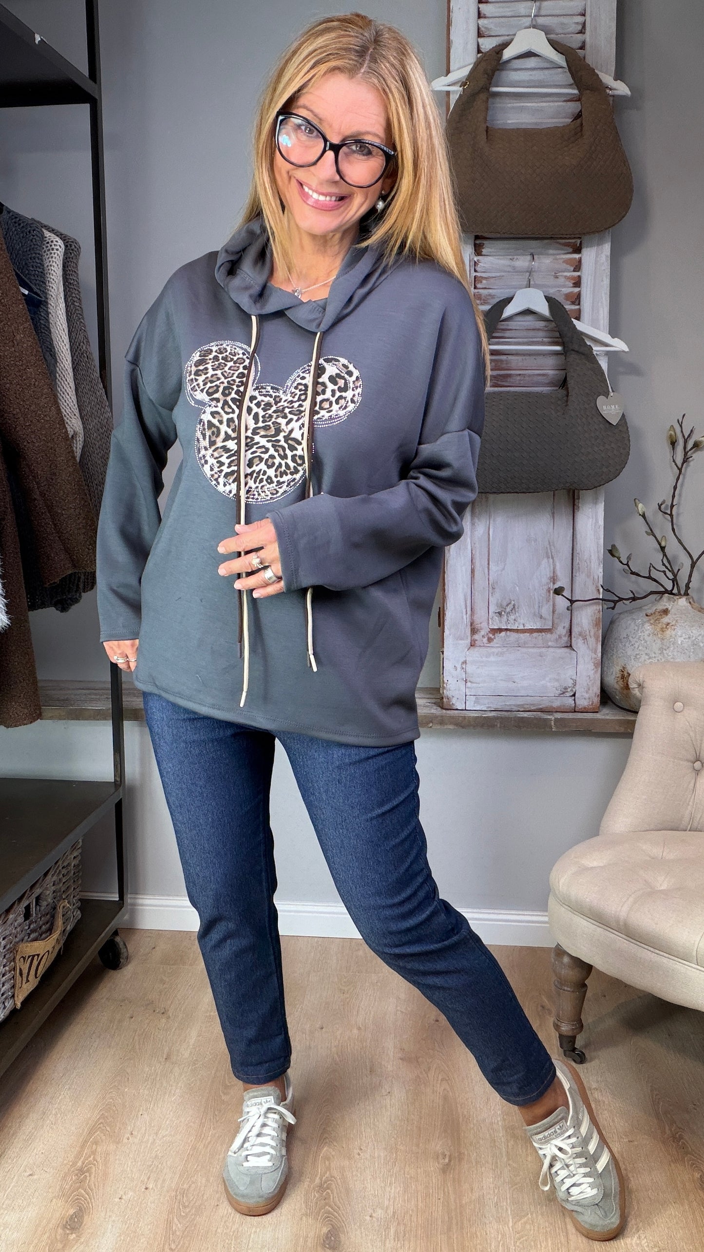 Longpulli mit Kapuze "Micky"