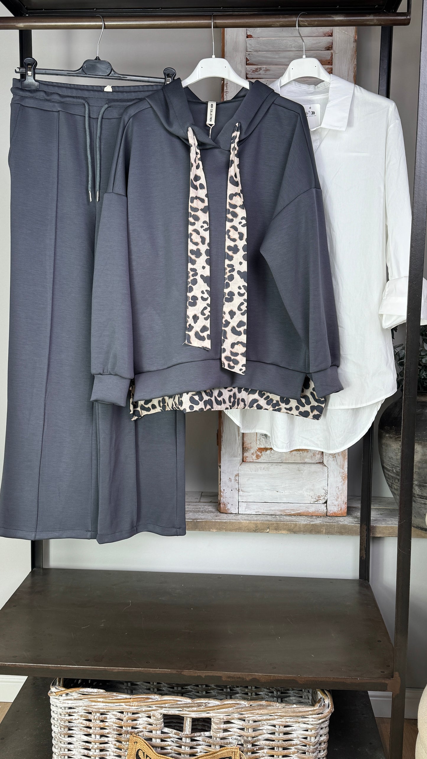 Sweatshirt "Comfy-Tiger"